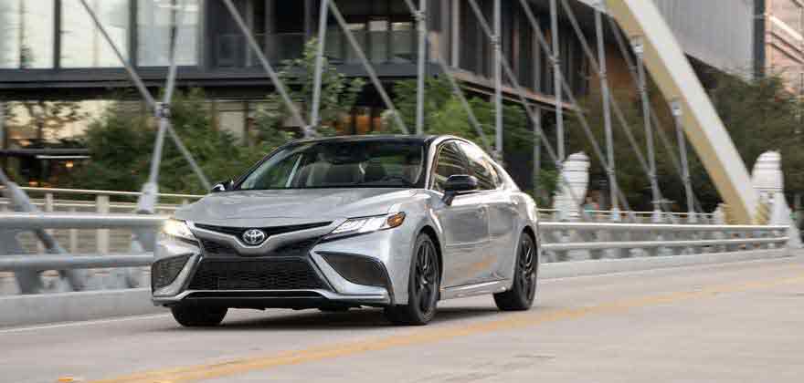 Toyota Camry car rental service in Chennai, affordable Toyota Camry rentals Chennai, Toyota Camry self-drive rental Chennai